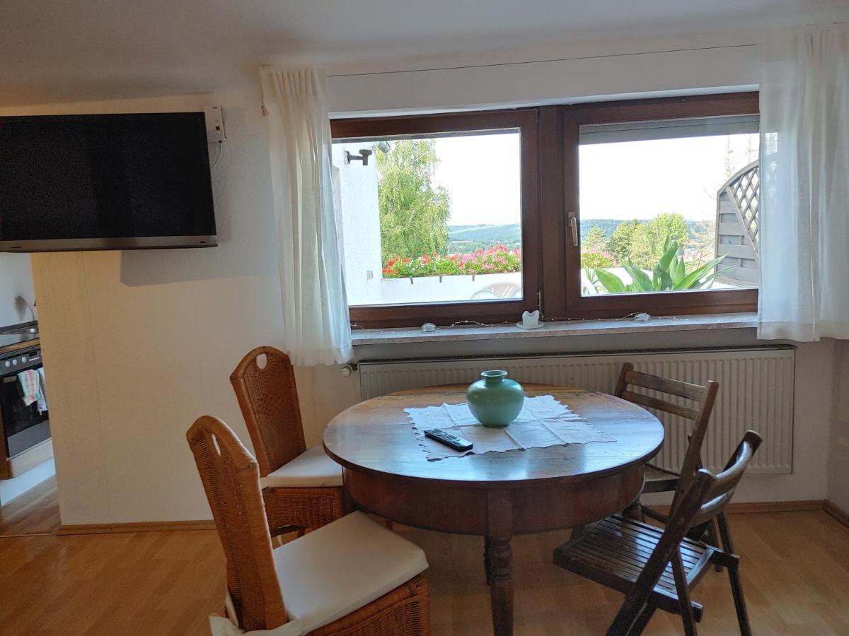Ferienwohnung Mit Aussicht Saarbrücken Esterno foto