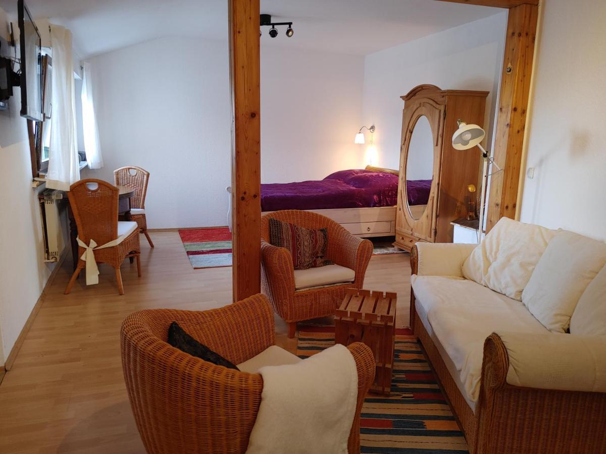 Ferienwohnung Mit Aussicht Saarbrücken Esterno foto