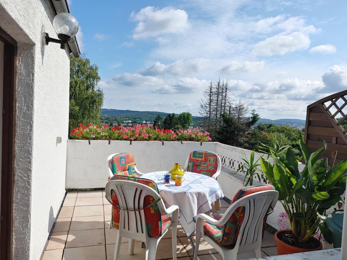 Ferienwohnung Mit Aussicht Saarbrücken Esterno foto